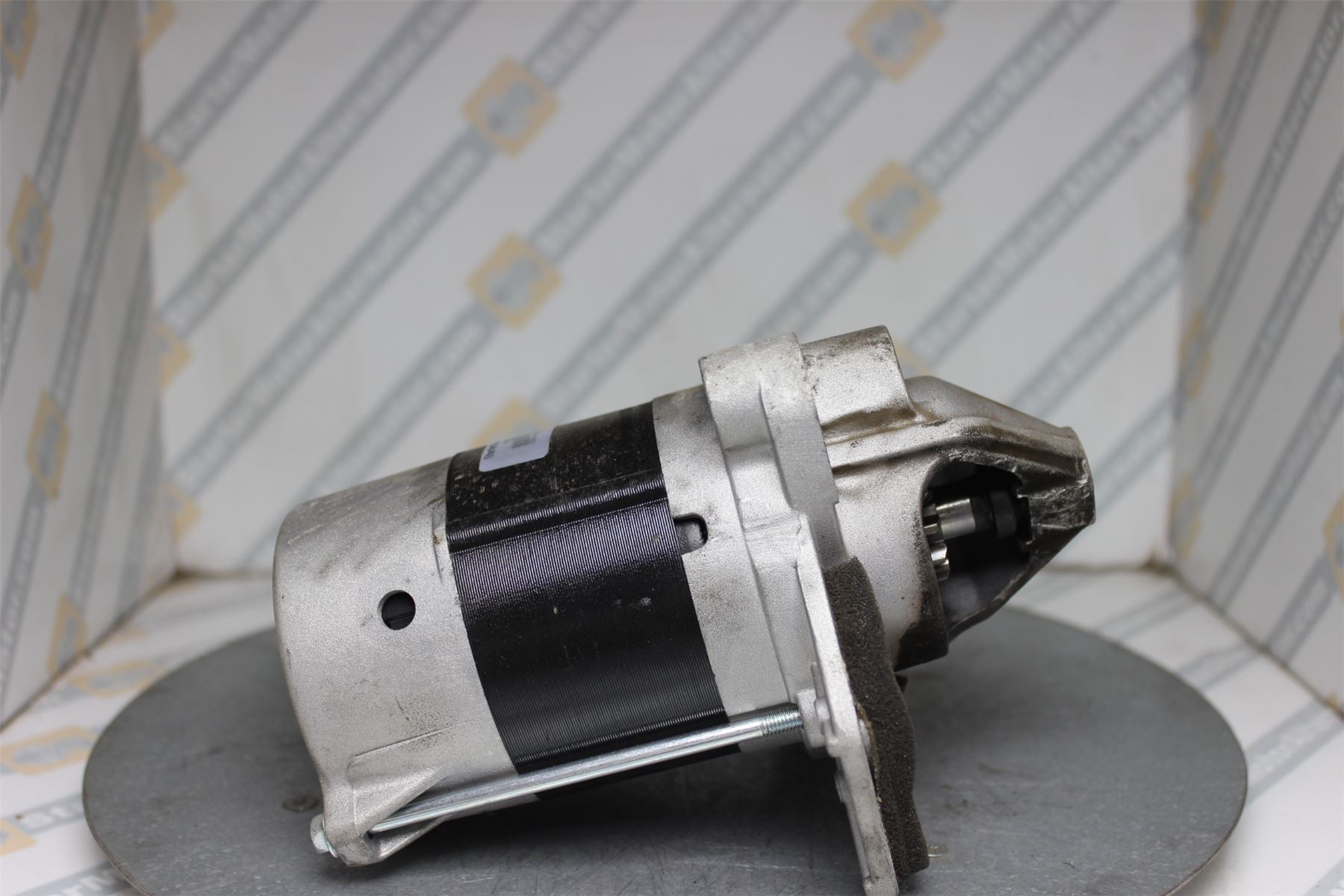 XIY3814 Starter Motor For Mercedes Benz / Renault / Smart