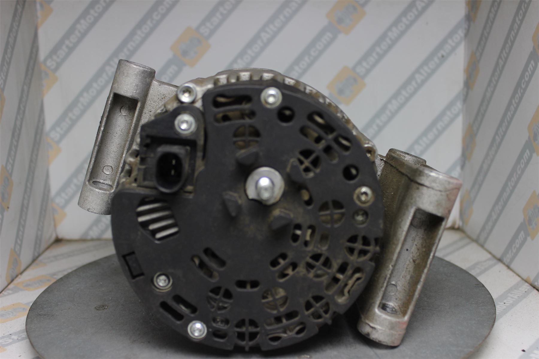 XIK2978 Alternator For Ford / Land Rover