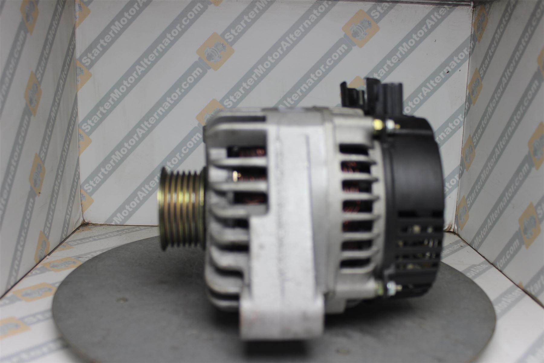 XIK3013 Alternator For Ford